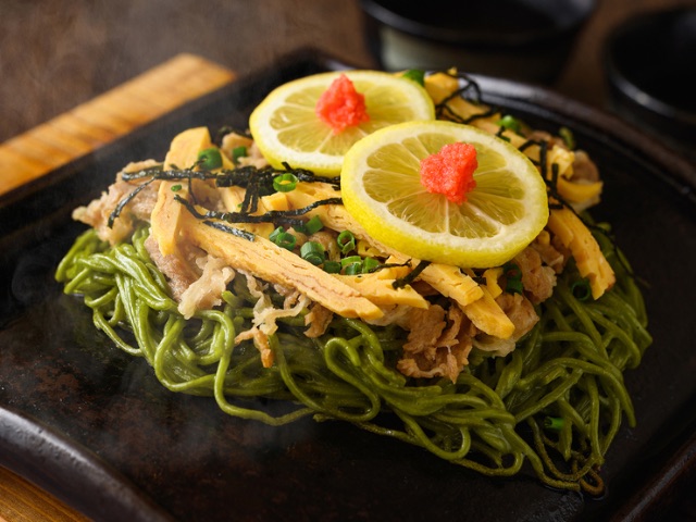 Enjoy the local cuisine and sake of Yamaguchi finished off with Kawara Soba
