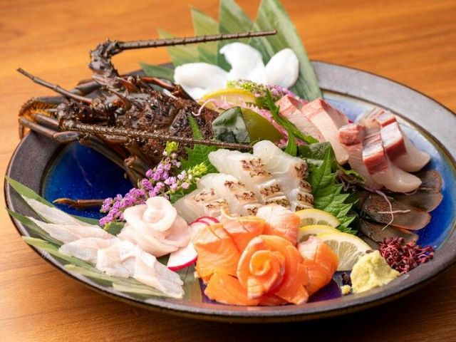 暑假的廣島之旅，搭乘廣島電鐵品嚐名物。當地自豪的美食店5選｜廣島